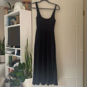 Black midi market dress (with pockets)